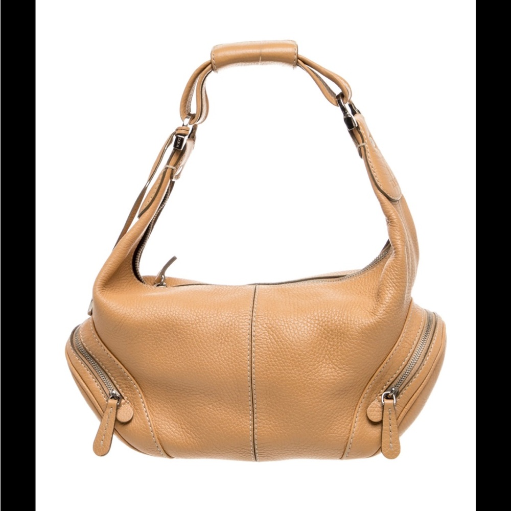 Tod’s tan pebble Leather Charlotte Hobo
